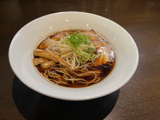 生姜醤油ラーメン